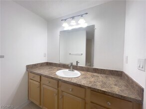 Building Photo - 3324 N Key Dr