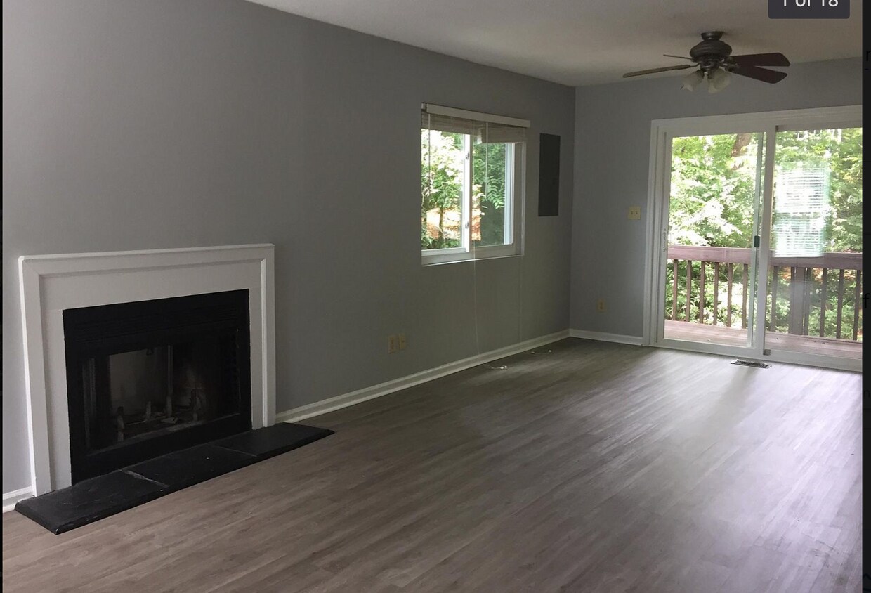 Foto principal - 103 Mason St