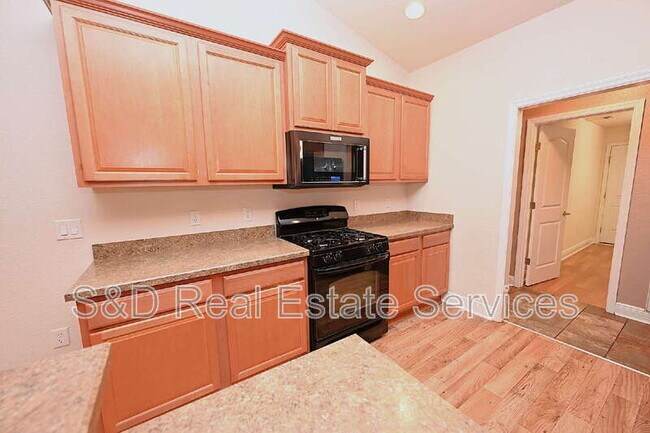 Foto del edificio - 1631 Taylor Landing Dr