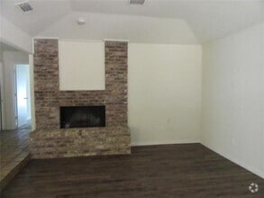 Building Photo - 9516 Summerhill Ln