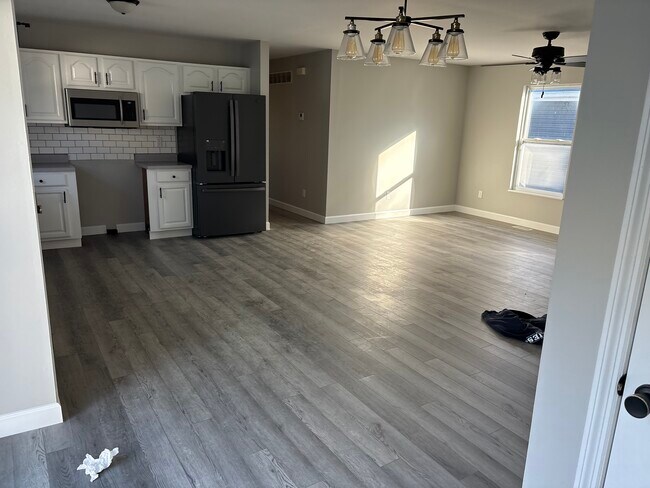 Foto del edificio - 140 Autumn Oaks Dr
