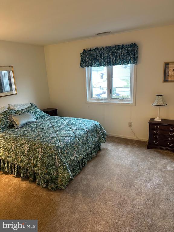 Foto del edificio - 864 Jefferson Way