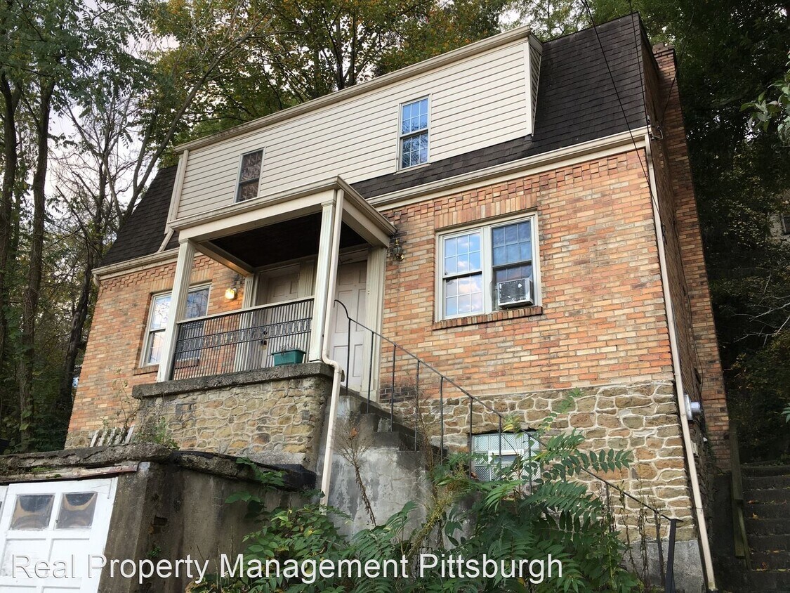 Primary Photo - 2 br, 1 bath House - 1227 Stowe Ave. Apt. B