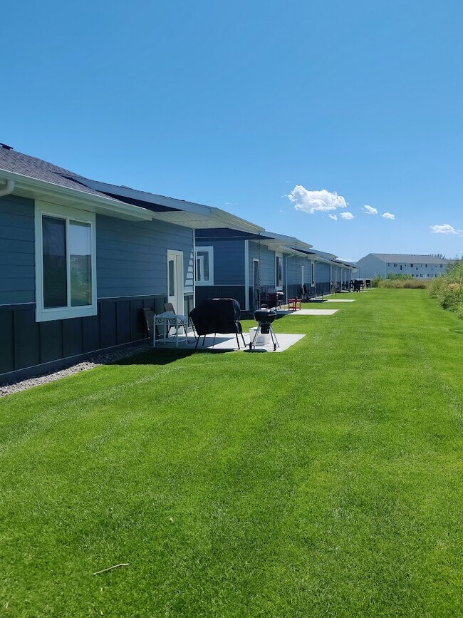 Foto del edificio - Manchester United Patio Homes