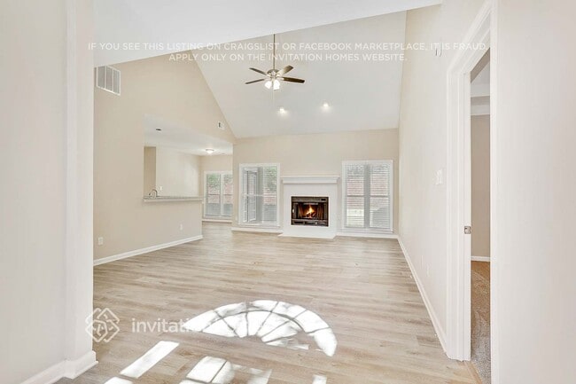 Foto del edificio - 7092 Brook Side Landing