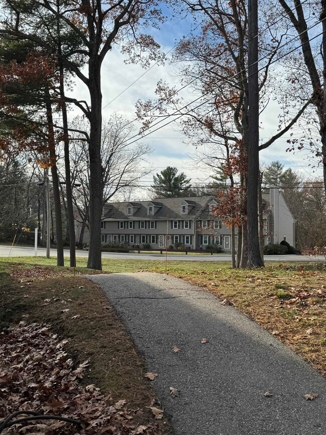 Building Photo - 16 High Bridge Hl