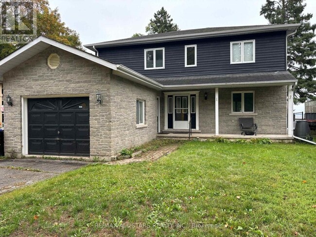 Photo du bâtiment - 2999 Lakeside Dr