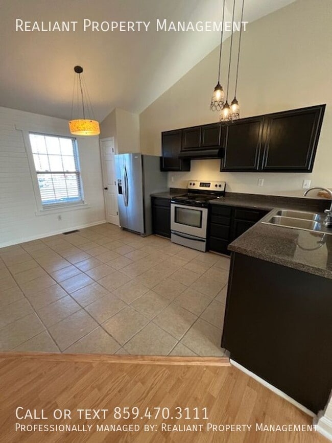 Building Photo - 404 Platt Dr