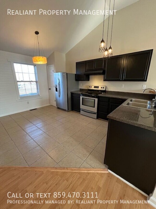 Foto del edificio - 404 Platt Dr