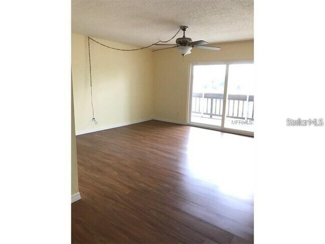 Foto del edificio - 801 N Keene Rd