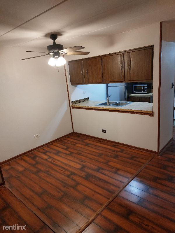 14001 James Dr, Crestwood, IL 60445 Condo for Rent in Crestwood, IL