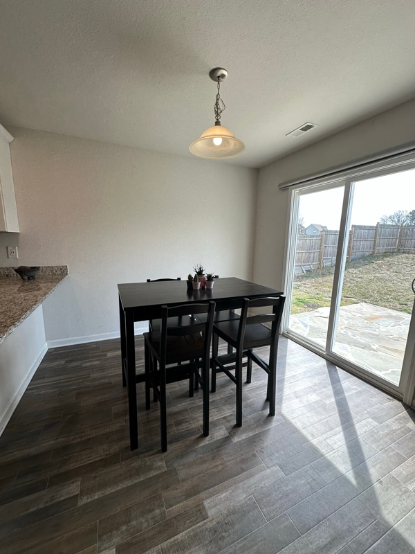 Building Photo - 2071 Alderman Way