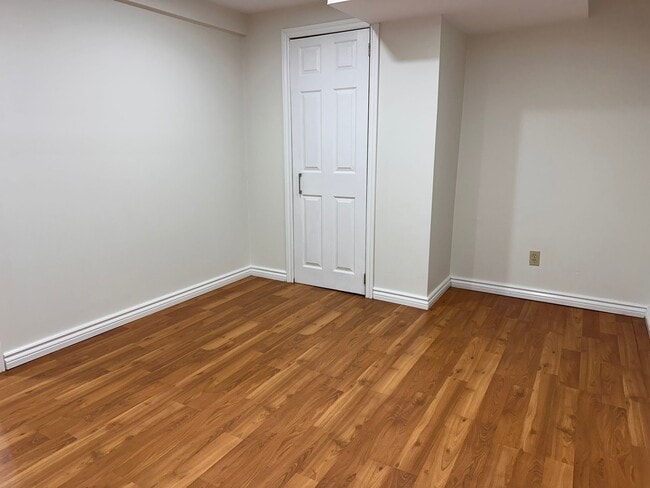 Bedroom - 7 Empson Crt