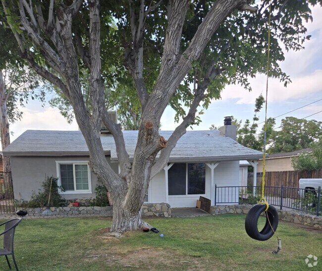 Apartments for rent in Pearblossom CA 1 Rentals