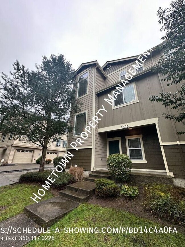 Building Photo - Gorgeous West Olympia 2 Bedroom 2.5 Bath C...