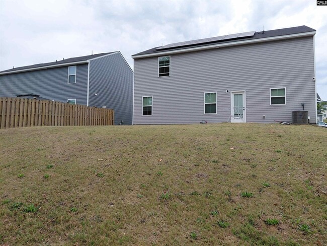 Building Photo - 329 Saskatoon Dr