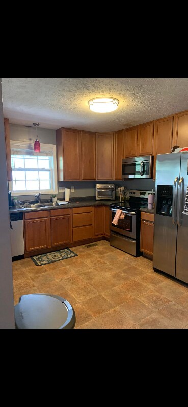 Foto del edificio - 412 Mangum Ct