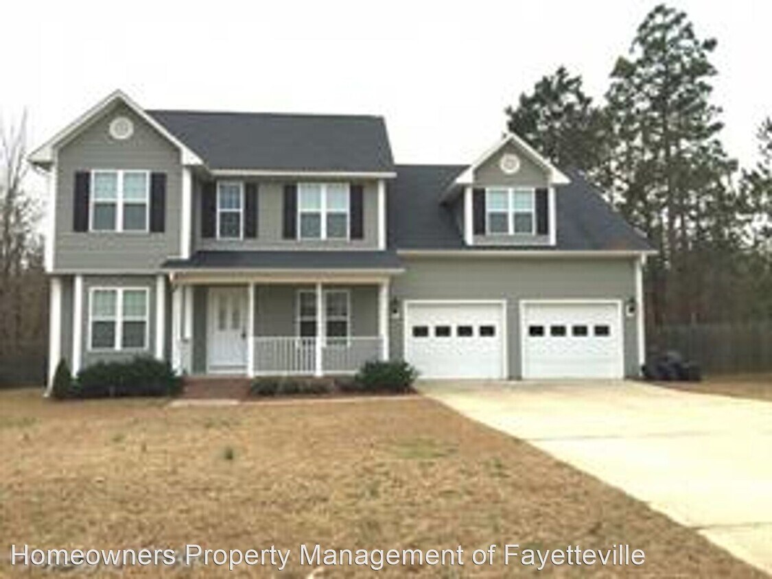 Foto principal - 3 br, 2.5 bath House - 831 Northview Drive