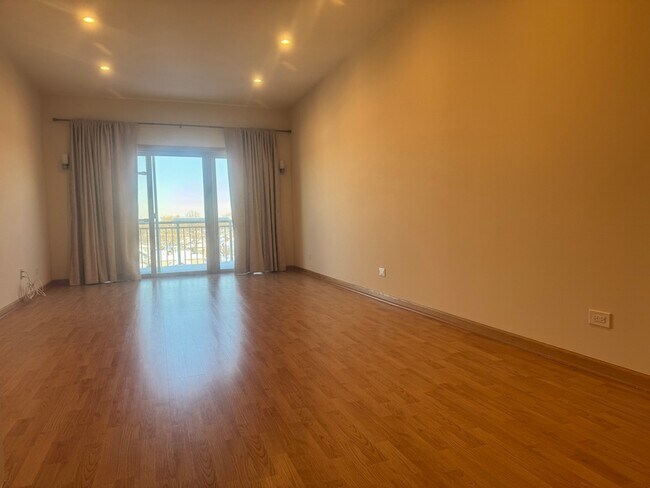 Foto del edificio - 2919 N Harlem Ave