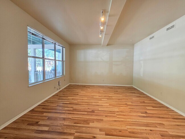 Photo - 2100 22nd Street Apartment