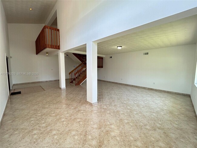 Foto del edificio - 6611 SW 99th Ave