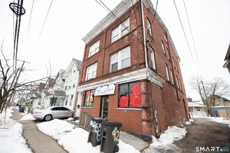 Building Photo - 86 Spring St