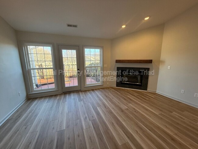 Building Photo - 1 Haverford Point