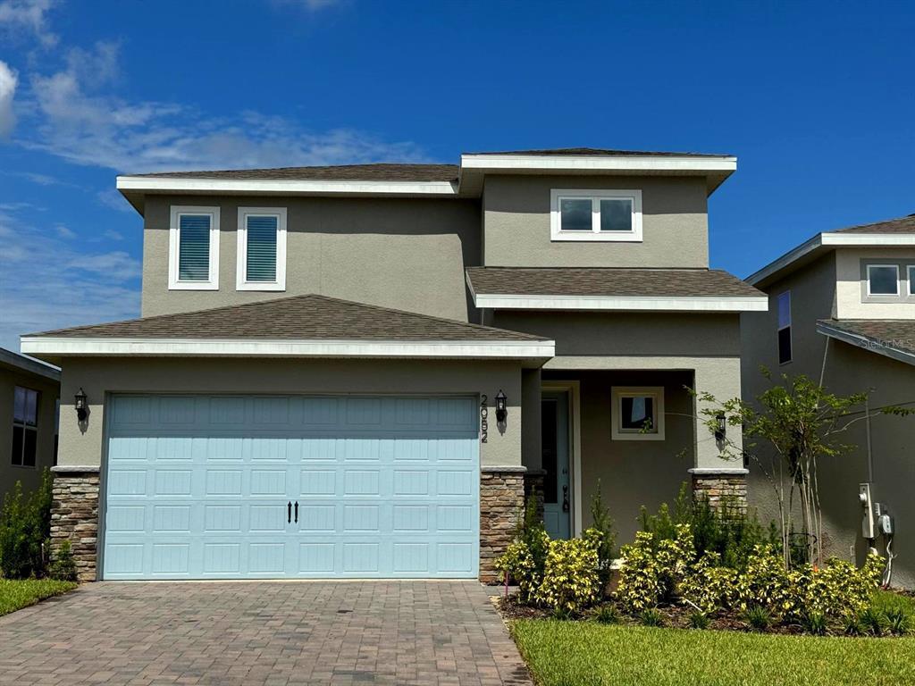 Foto principal - 2052 Axel St