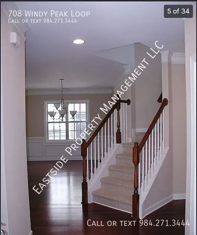 Building Photo - 708 Windy Peak Loop