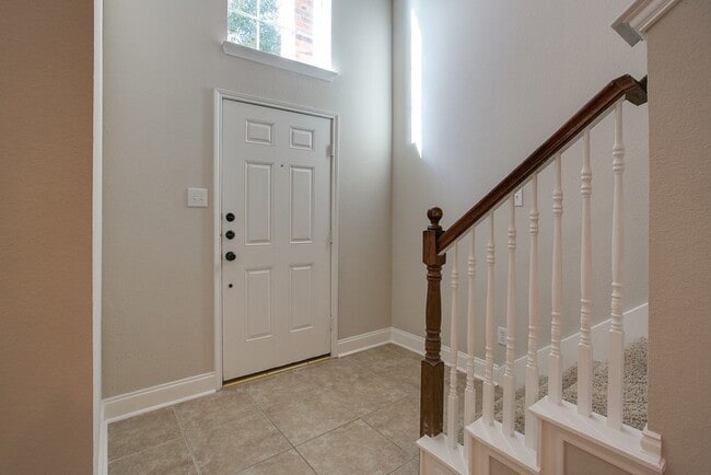 Building Photo - 11808 Pinyon Pine Dr