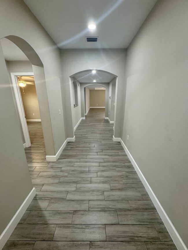 Foto del edificio - 1785 Holbrook Rd NW