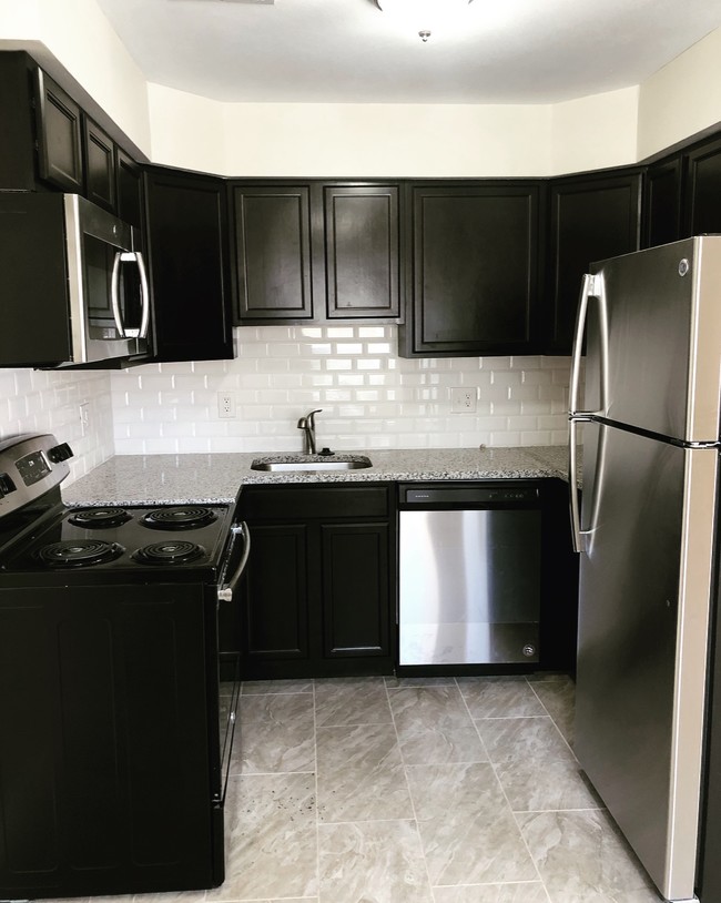 Foto del edificio - 933 Brookside Ave