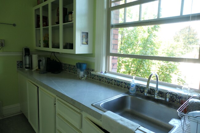 Foto del edificio - 2109 NW Irving St