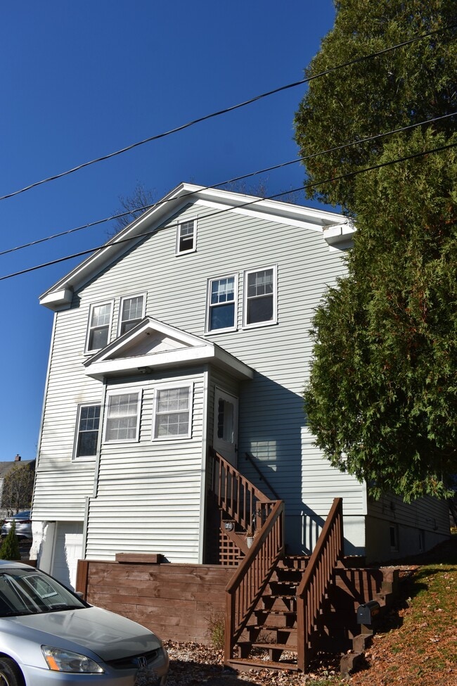 Building Photo - 71 Sunset Ave