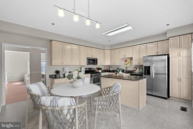 Building Photo - 1707 Leighton Wood Ln