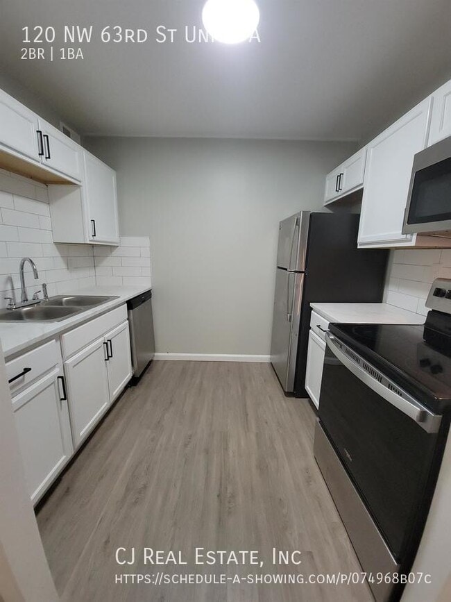 Foto del edificio - 120 NW 63rd St