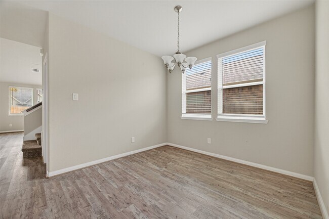 Building Photo - 3027 Sadie Ct