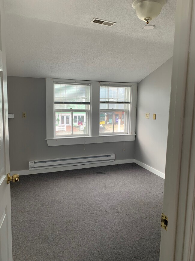 Sala de estar - 568 Main St