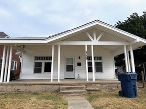 Building Photo - 2509 NW 11th St
