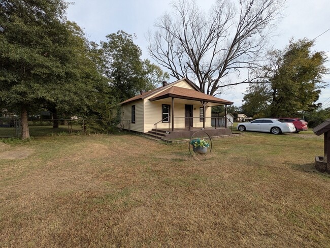 Foto del edificio - 405 S Skaggs Rd