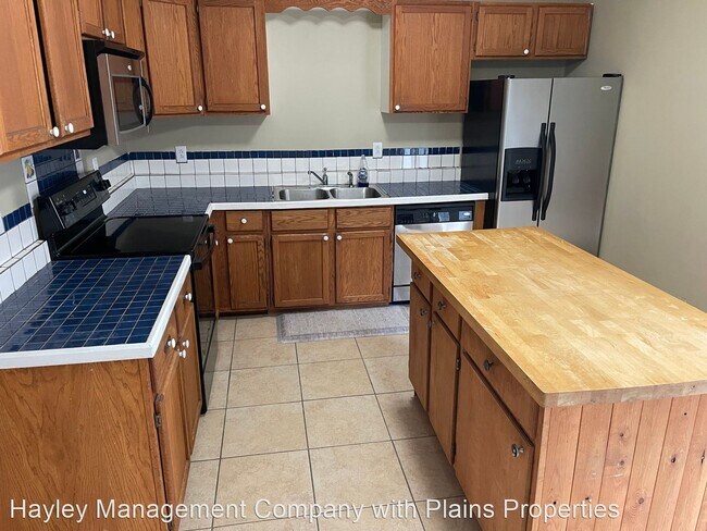 Building Photo - 3 br, 2 bath House - 520 Lee Road 115