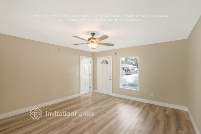 Building Photo - 3205 Lancaster Ln