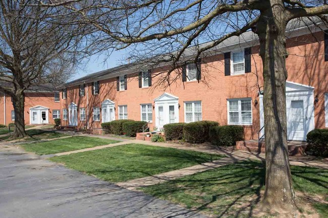 Foto del edificio - Chicago Avenue Apartments