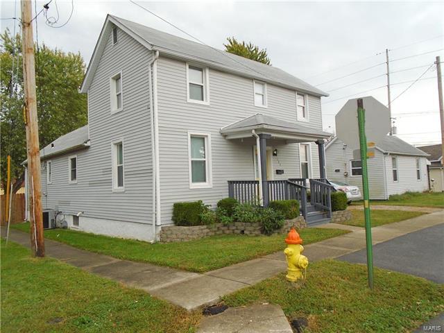 Building Photo - 120 N Vine St