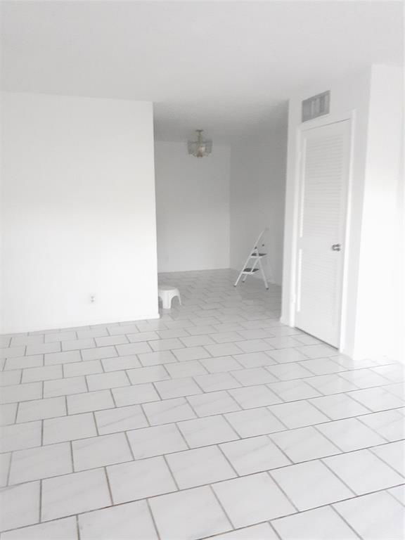 Foto del edificio - 11374 Royal Palm Blvd