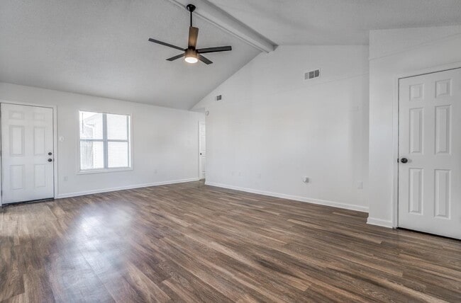 Building Photo - 4325 Water Briar Rd