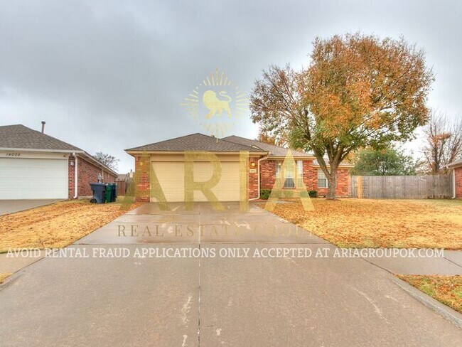 Building Photo - Amazing Price for Over 2000 Sq Ft! Beautif...
