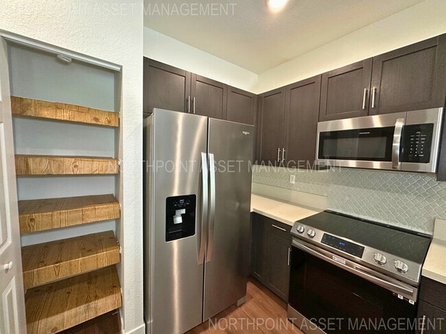 Building Photo - Stylish 3-Bedroom Home with Pool, Garage &...
