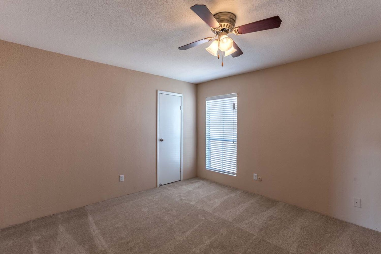 The Verano Apartments 2800 S Dairy Ashford Rd Houston, TX