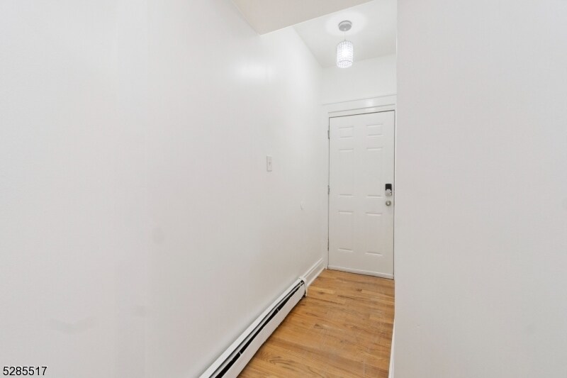 Primary Photo - 239 Wainwright St